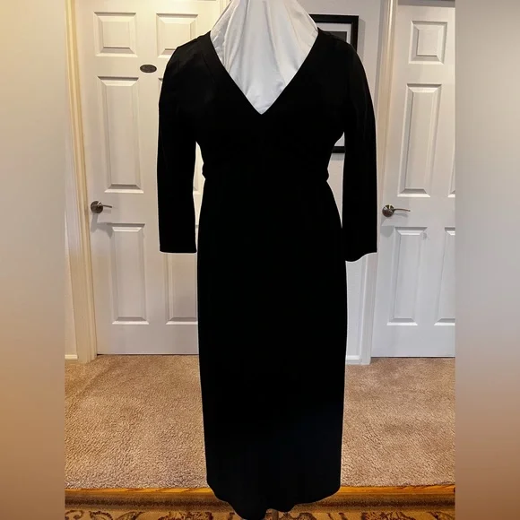 LOFT | Dresses | Ann Taylor Loft Empire Waist Black Knit Kneelength Dress |  Poshmark
